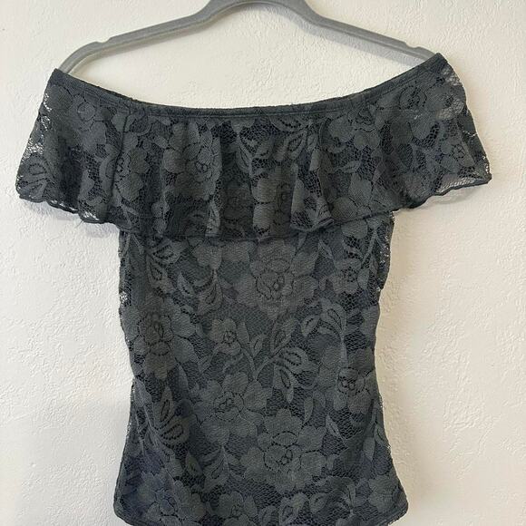 Express y2k lace off the shoulder bodysuit dark gray - Picture 3 of 8